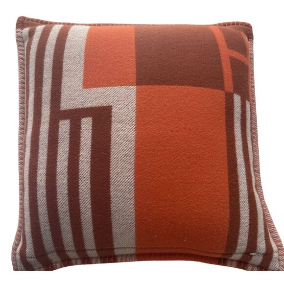 Hermès Orange & Brown Geometric Wool-Cashmere Pillow Cover 18"x18" Made In Italy - Picture 2 of 6